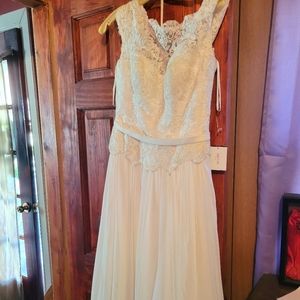 Wedding dress David's Bridal